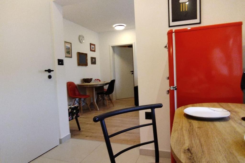 Cute Apartment Marla Art Close To Center Pula Exterior foto